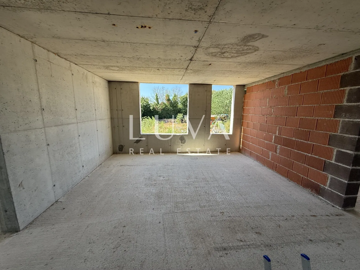 istra, poreč, moderna kuća s bazenom i kino salom, 398,10 m² nkp - slika 20