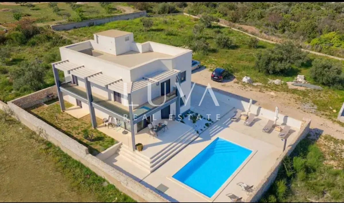 vodice, luksuzna vila s bazenom na prodaju - slika 15