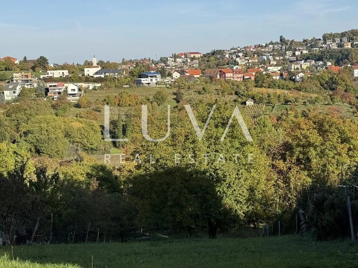 Zagreb, Mikulići, građevinsko zemljište s panoramskim pogledom, prodaja