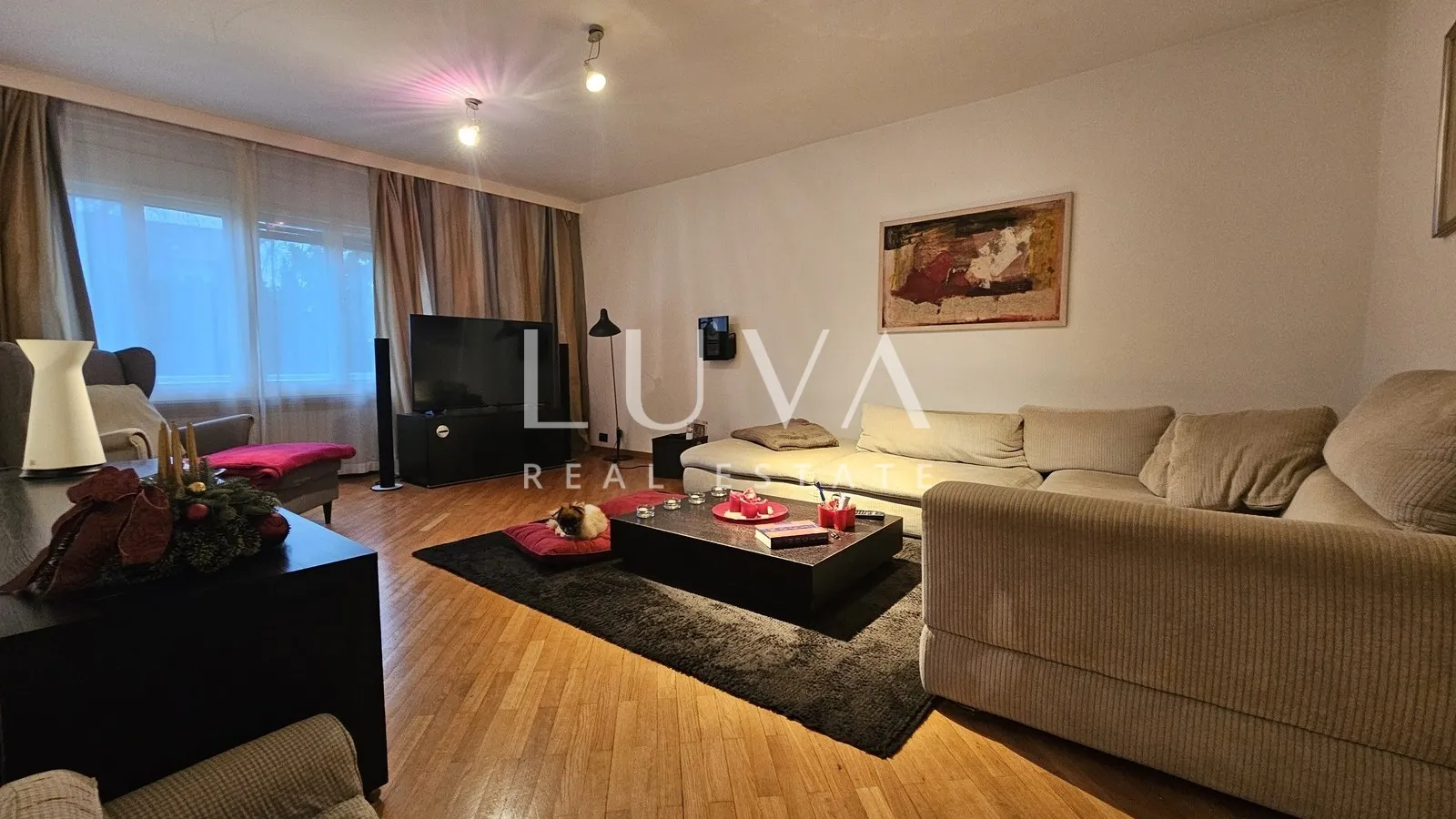 zagreb, lašćina, kuća 350m2 s dvorištem, prodaja - slika 1