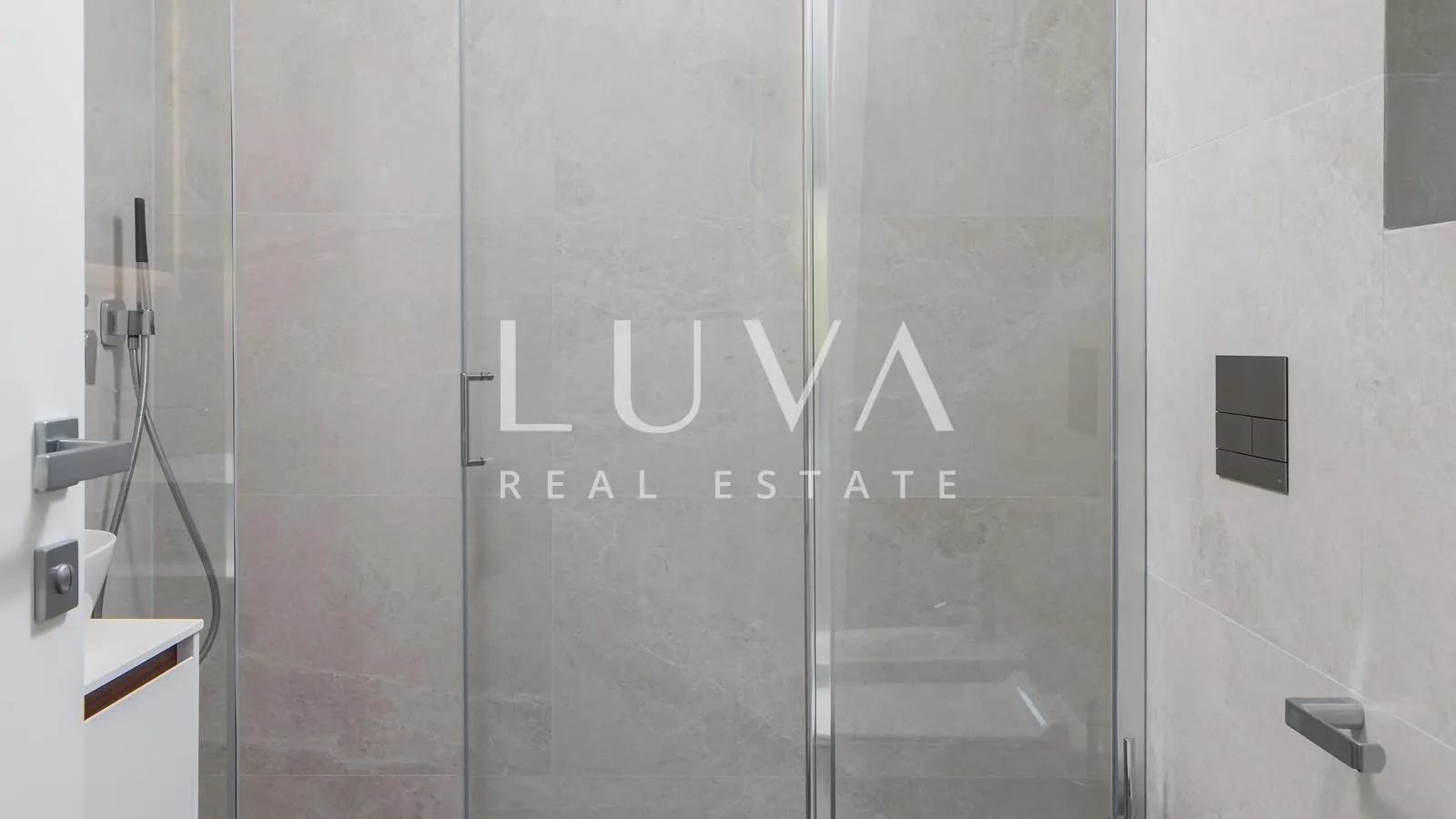 opatija, luksuzna novogradnja s pogledom na more, stan nkp 235,95 m2 - slika 4