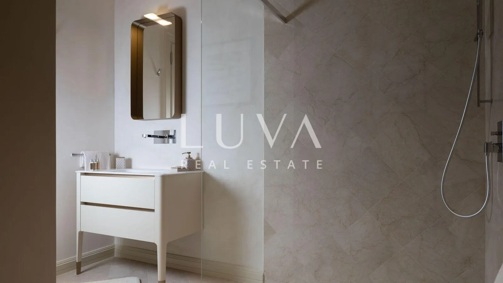 luksuzna vila, poreč, istra, odlična investicijska prilika - slika 23