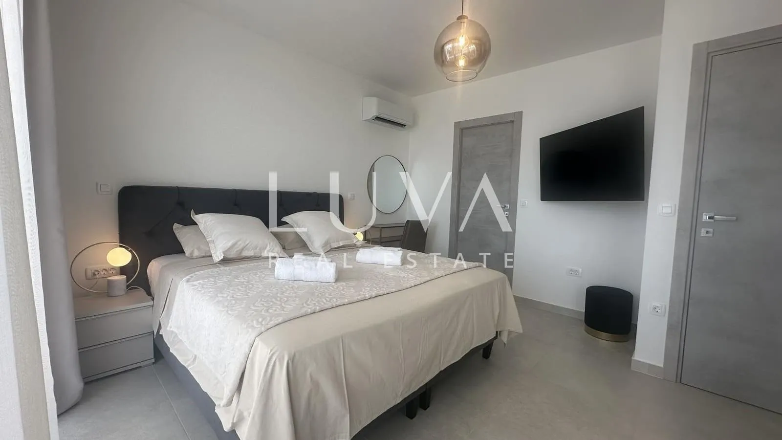 kaštel stari, split, moderna luksuzna vila s bazenom na prodaju - slika 13