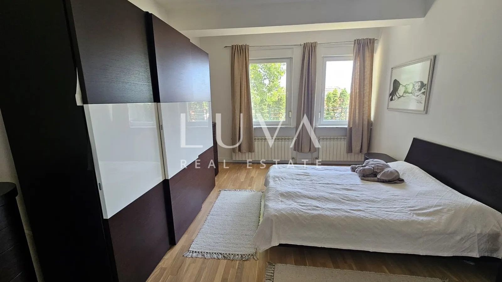 zagreb, gornje prekrižje, luksuzan 4s stan s vrtom i garažom, 230m2 - slika 12