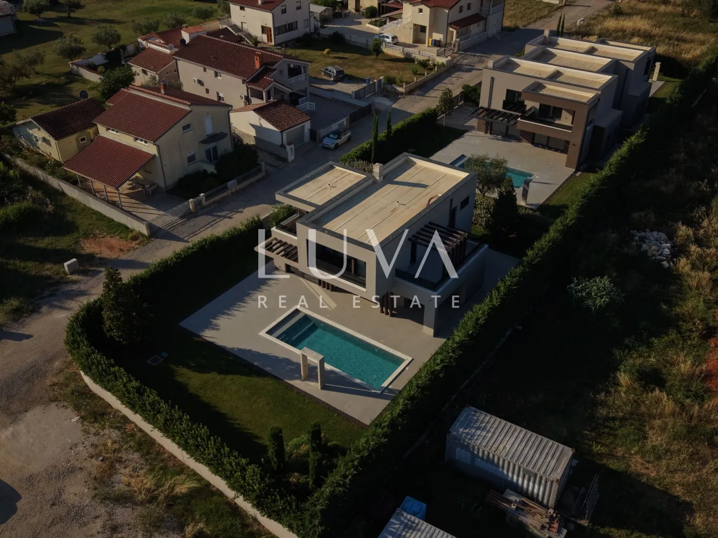 istra, štinjan, luksuzna vila s bazenom, 275 m2 na prodaju - slika 2