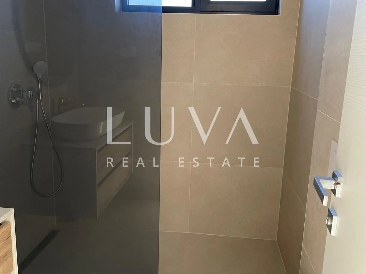 krk, penthouse 115 m2 s pogledom na more, novogradnja - slika 10