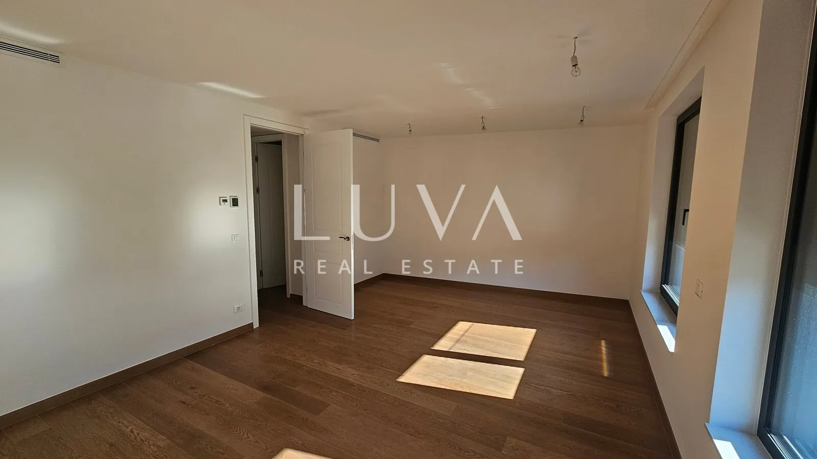 britanac, zagreb, luksuzan stan 151m2 + 2 garaže za najam, novogradnja - slika 4