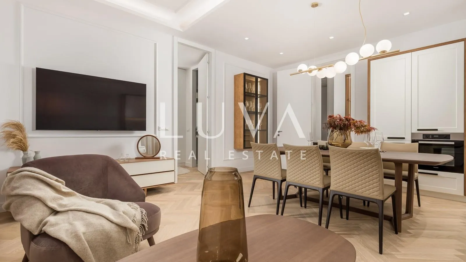 Opatija, strogi centar, luksuzan stan 70,69 m2 na prodaju