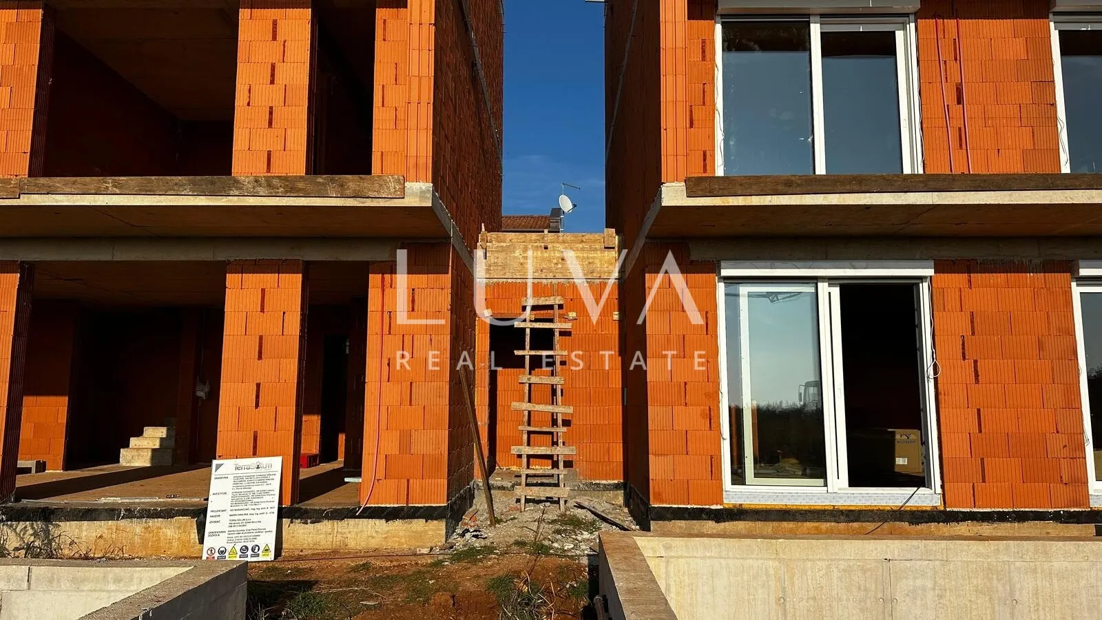 poreč, luksuzna kuća s pogledom na more na prodaju - slika 10
