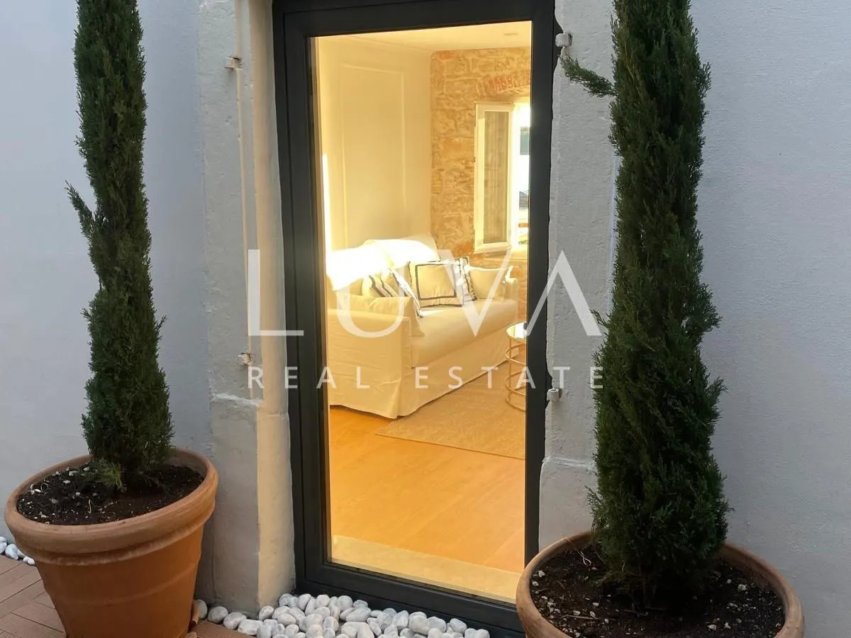 šibenik, centar, luksuzan stan 150m2 s pogledom na more - slika 13