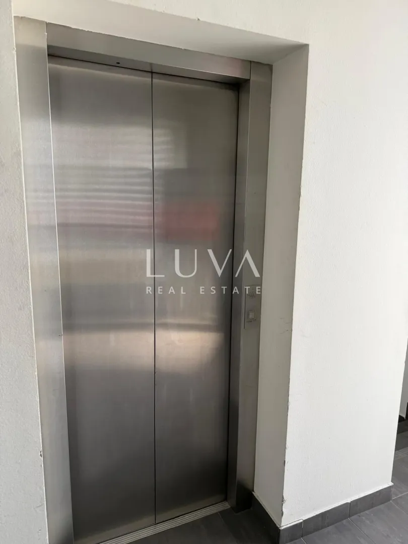 zagreb, slavonska avenija, uredski prostor 130m2, najam - slika 5