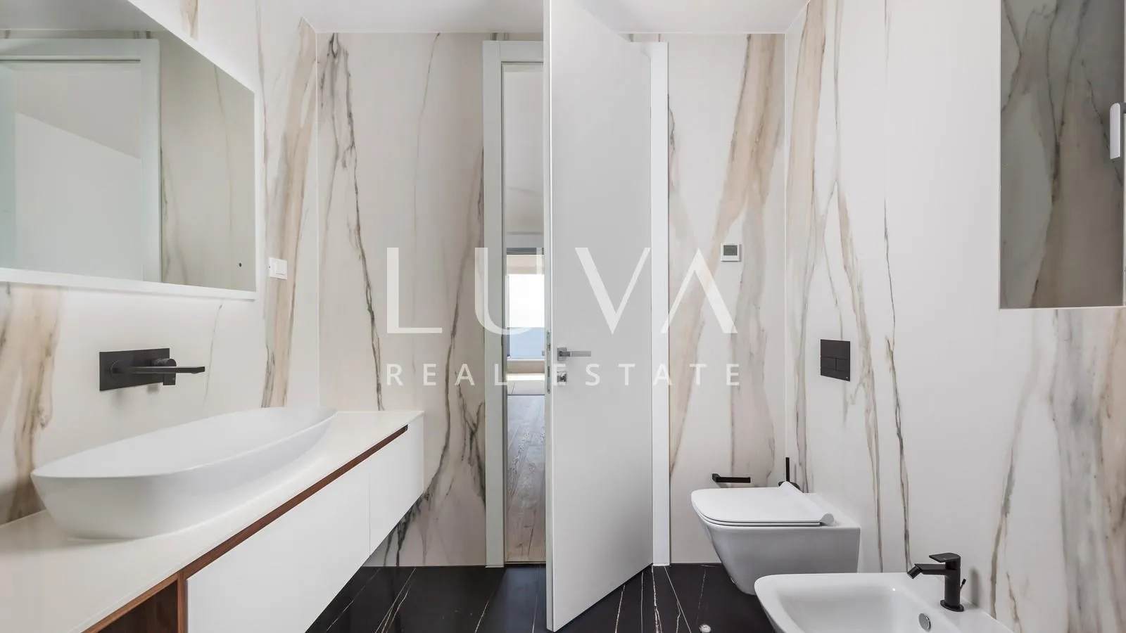opatija, luksuzna novogradnja s pogledom na more, stan nkp 367,19 m2 - slika 31