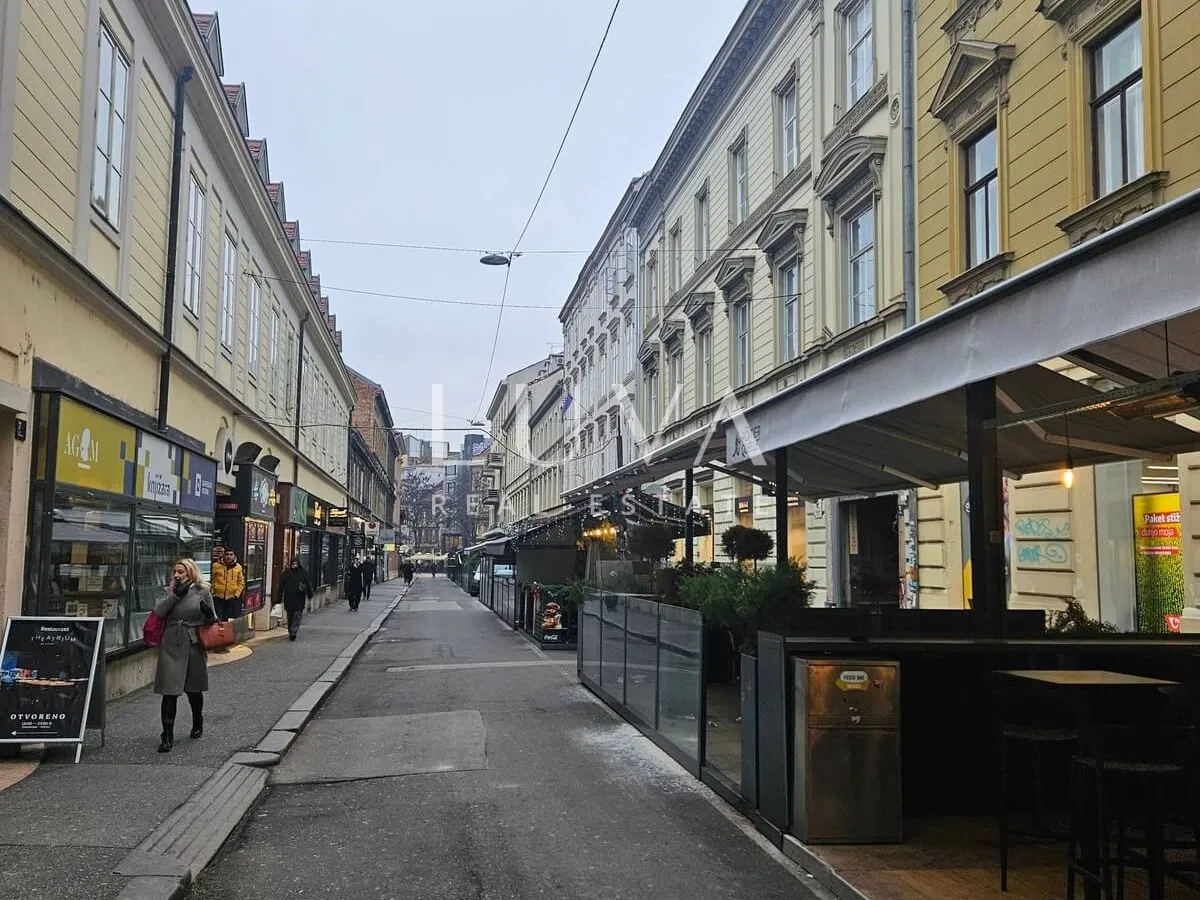 zagreb, strogi centar, stan 130m2 na prodaju, parking - slika 9