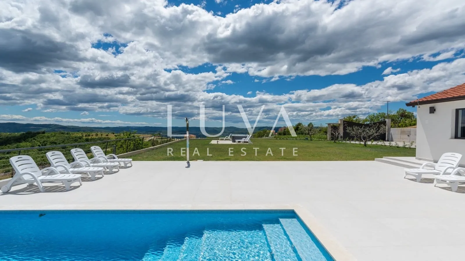 istra, vrh, moderna vila s jedinstvenim pogledom, 190 m2 - slika 13