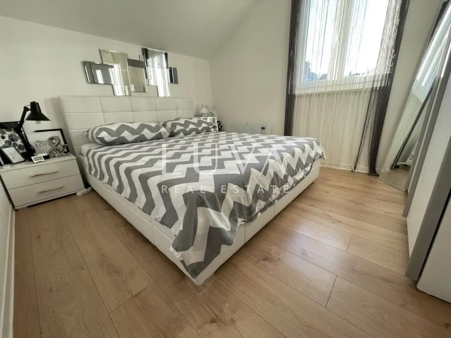 brač, supetar, moderno namješten stan s pogledom na more na prodaju - slika 6