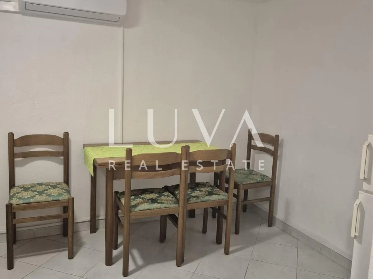 trogir, kuća 120 m2 blizu mora na prodaju - slika 10