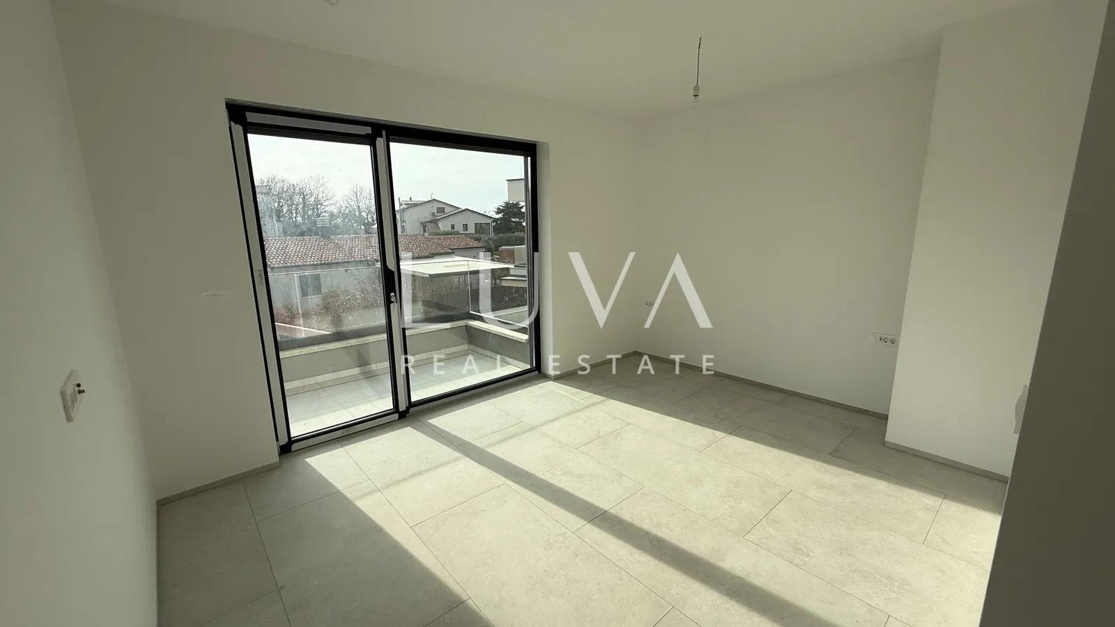 poreč, moderna samostojeća kuća s bazenom i pogledom na more, 233 m² - slika 9