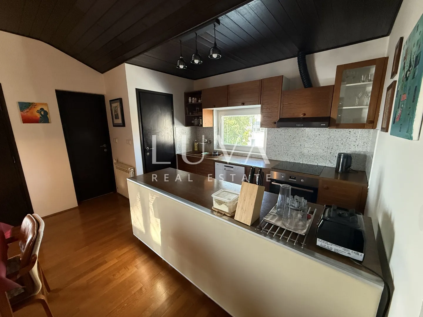 zagreb, vrapče, obiteljska kuća s garažom, nkp 264 m² - slika 3