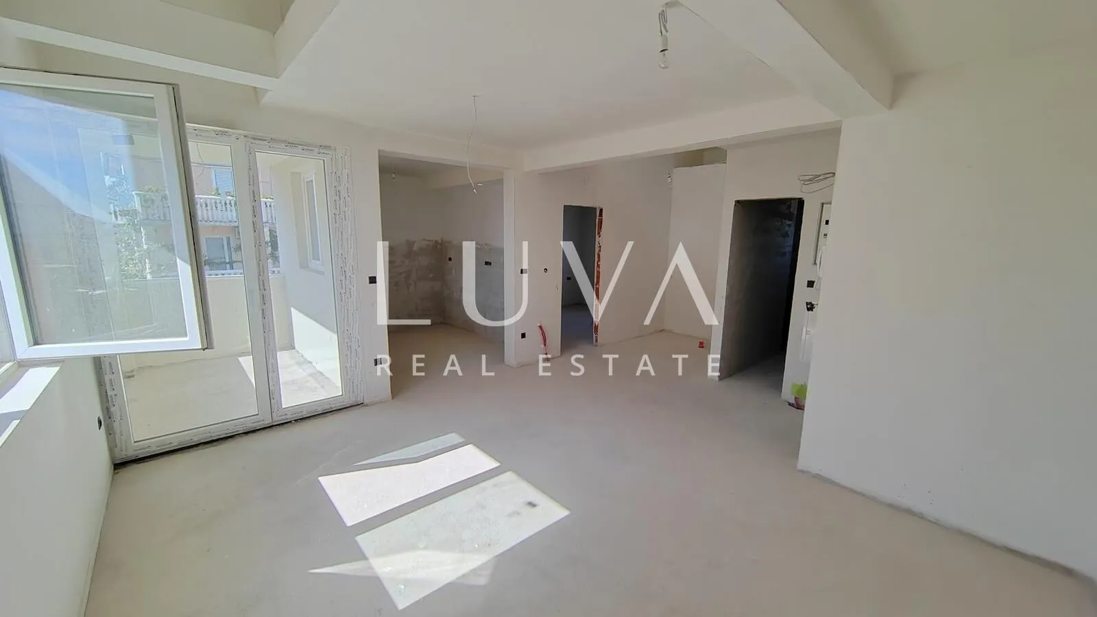 kaštel štafilić, kuća 377m2 sa stanovima na prodaju - slika 35