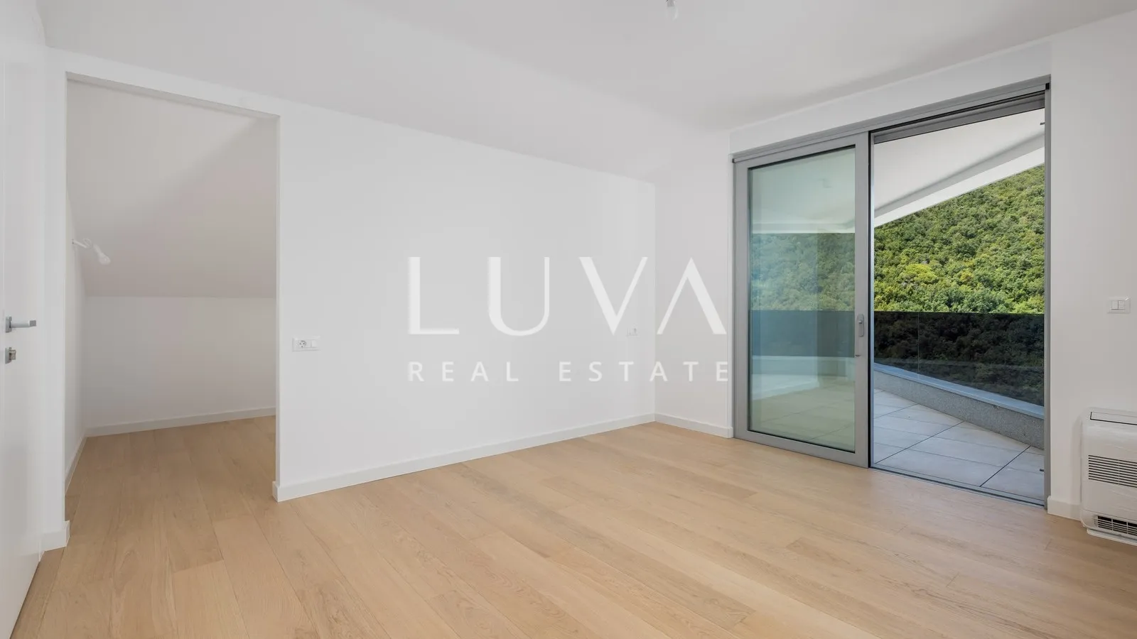 opatija, luksuzna novogradnja s pogledom na more, stan nkp 245,94 m2 - slika 8