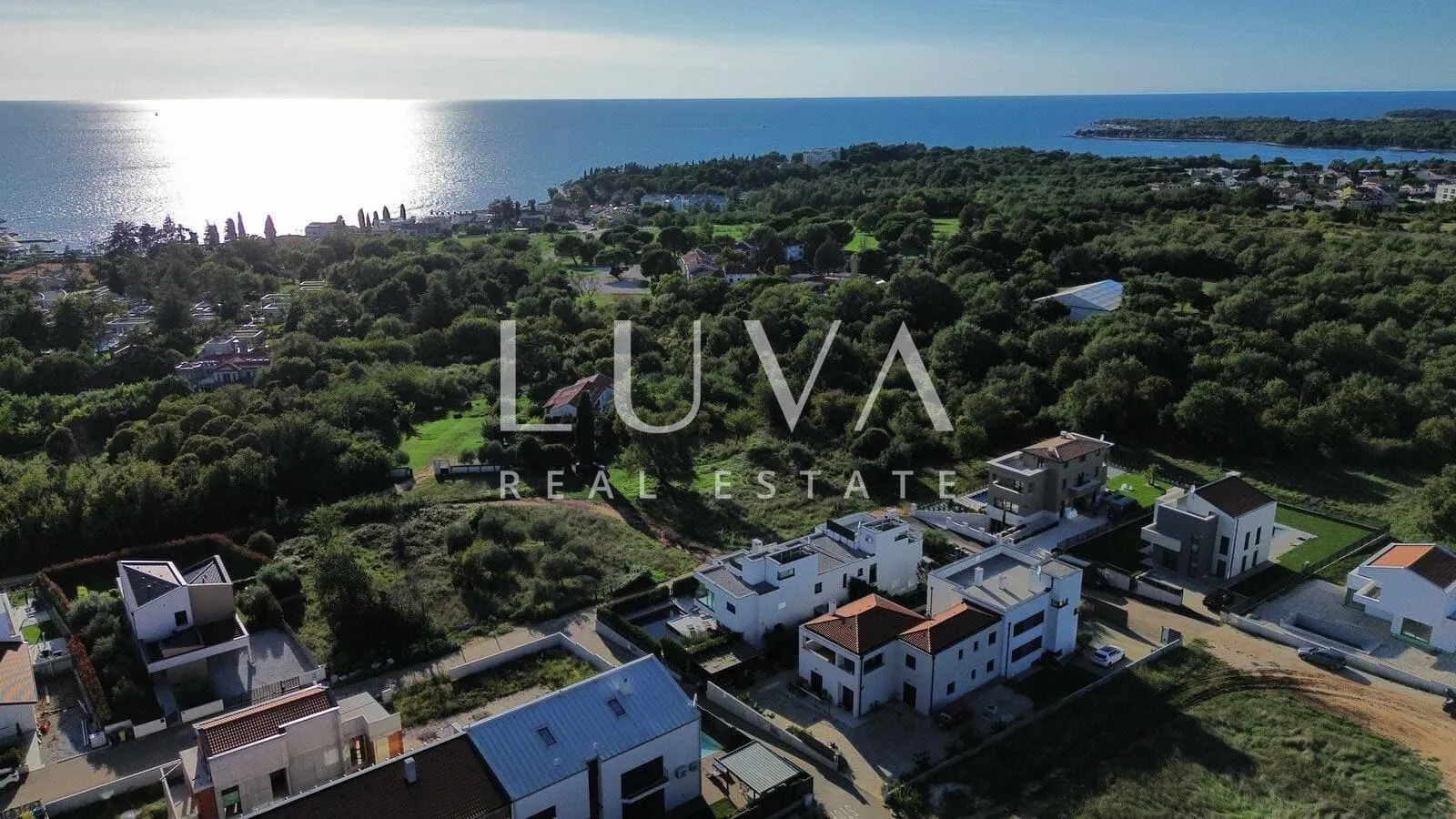 poreč, špadići, kuća s bazenom blizu mora na prodaju - slika 2
