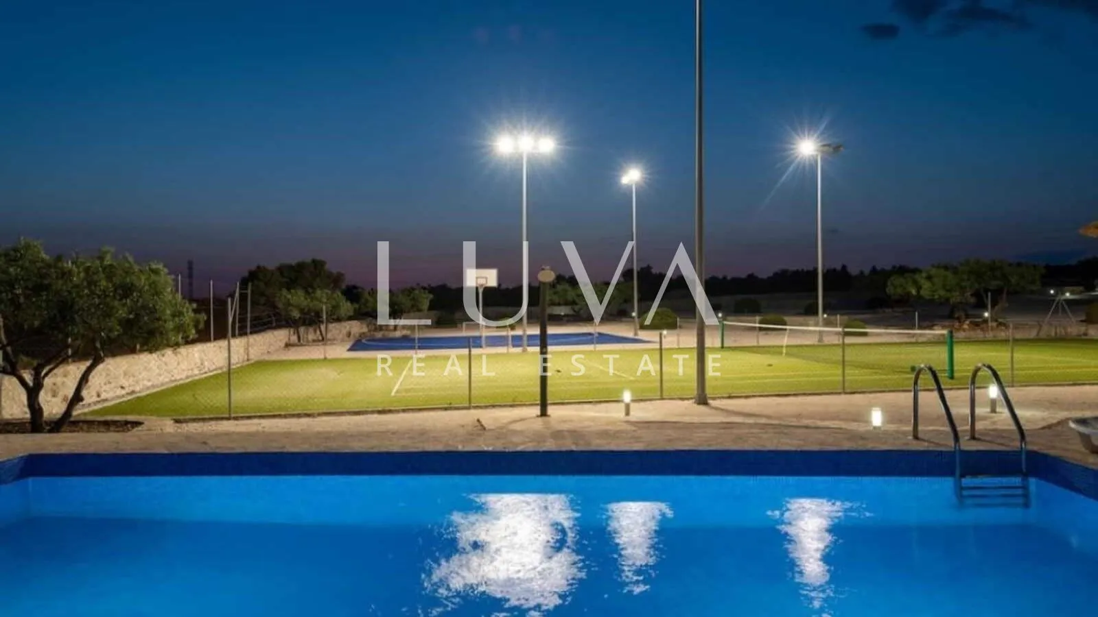 brač, milna, luksuzna kuća na posjedu od 10.000 m2 na prodaju - slika 26