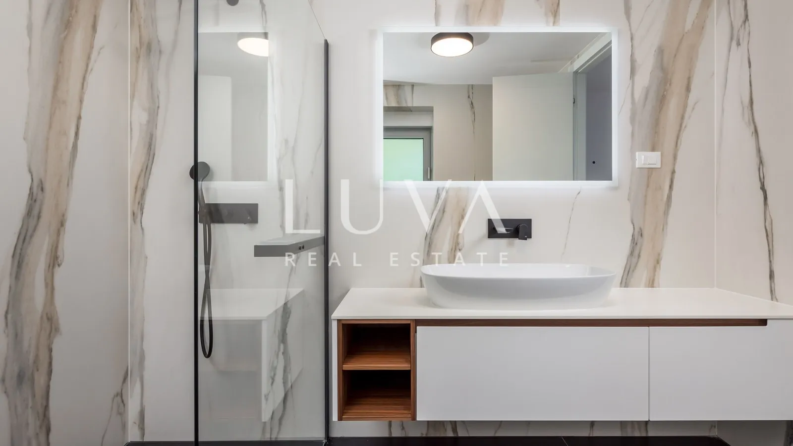 opatija, luksuzna novogradnja s pogledom na more, stan nkp 367,19 m2 - slika 30