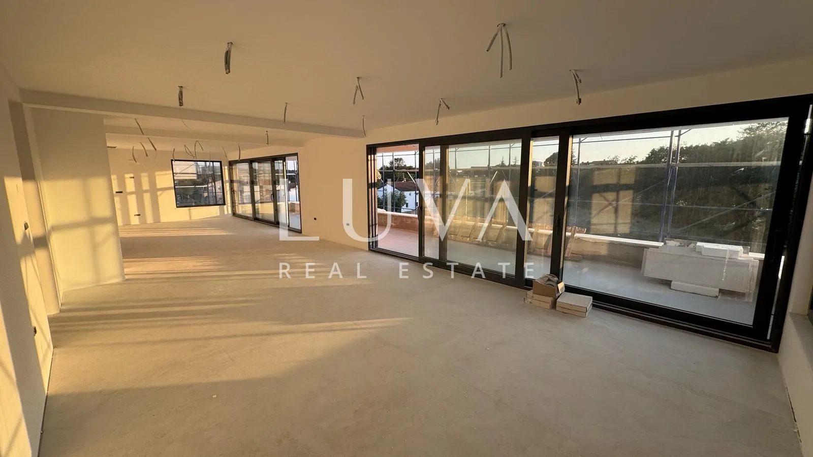 istra, poreč, moderni penthouse s krovnom terasom, 181,45 m2 - slika 3
