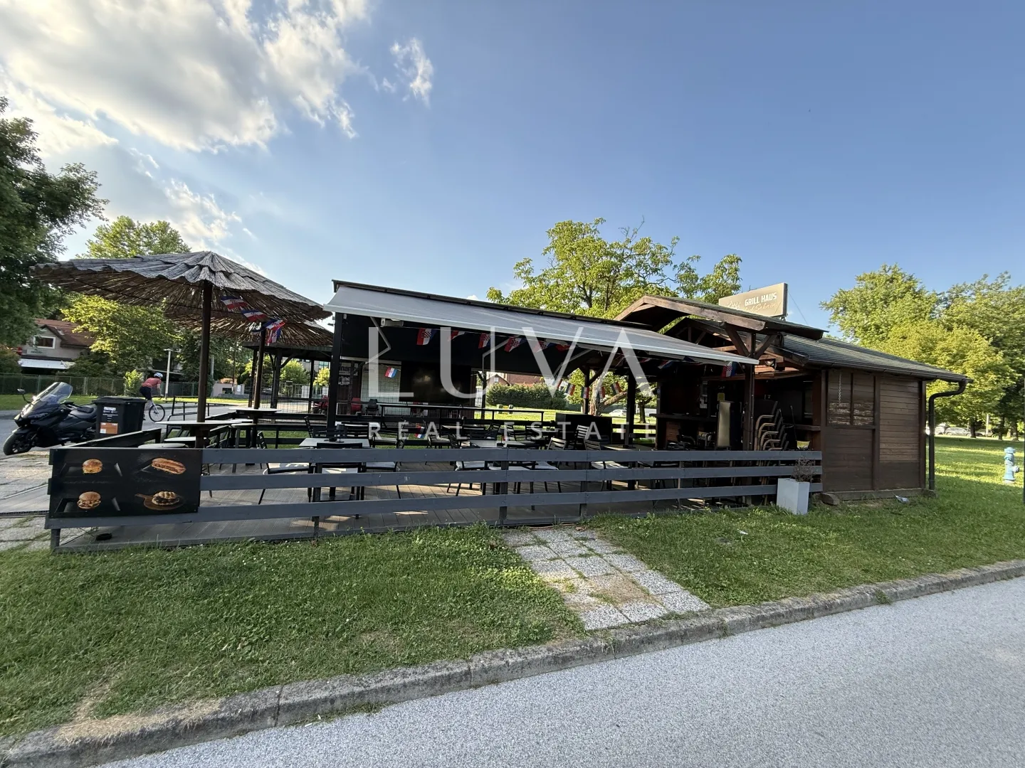 zagreb, jarun, fast food uz šetalište, 14 m2 - slika 2