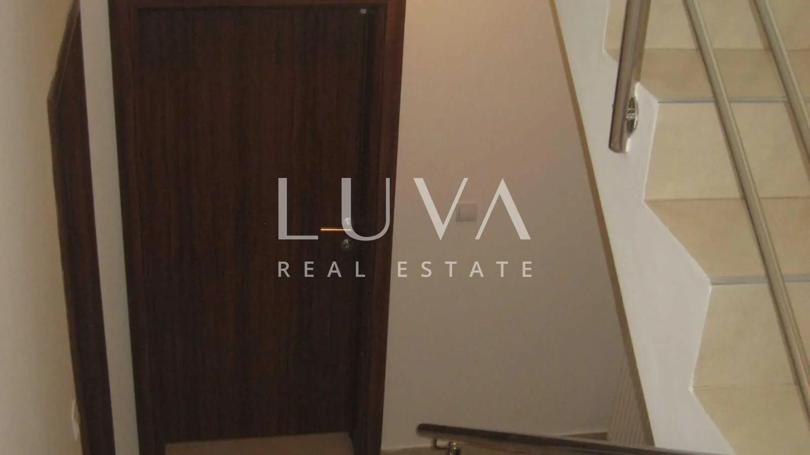zagreb, mikulići, kuća s pogledom na zagreb, 380 m² - slika 18