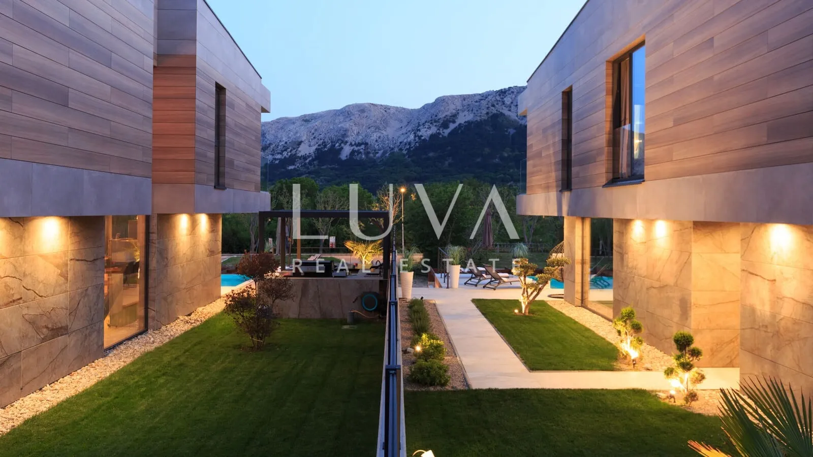 luksuzna vila s bazenom blizu mora, baška, krk - slika 12