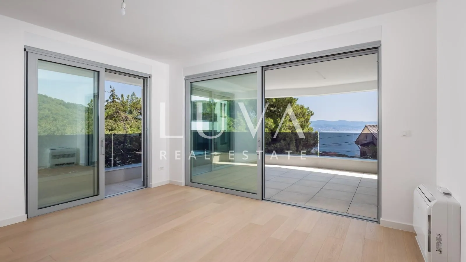Opatija, luksuzna novogradnja s pogledom na more, stan NKP 109,73 m2
