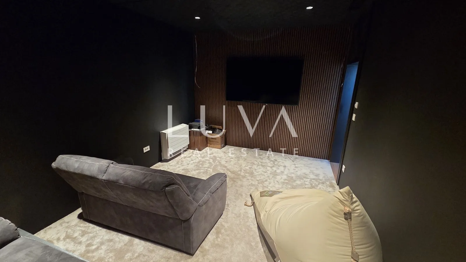 split, kučine, luksuzna vila s prekrasnim pogledom na split, 310 m² - slika 11