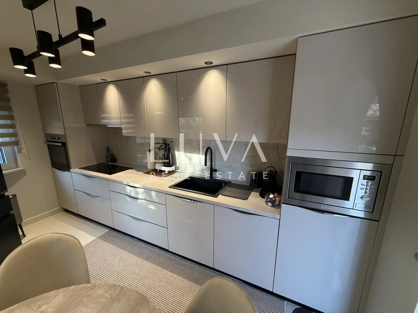 istra, novigrad, moderni 4s stan s vrtom i konobom, nkp 73m² - slika 5