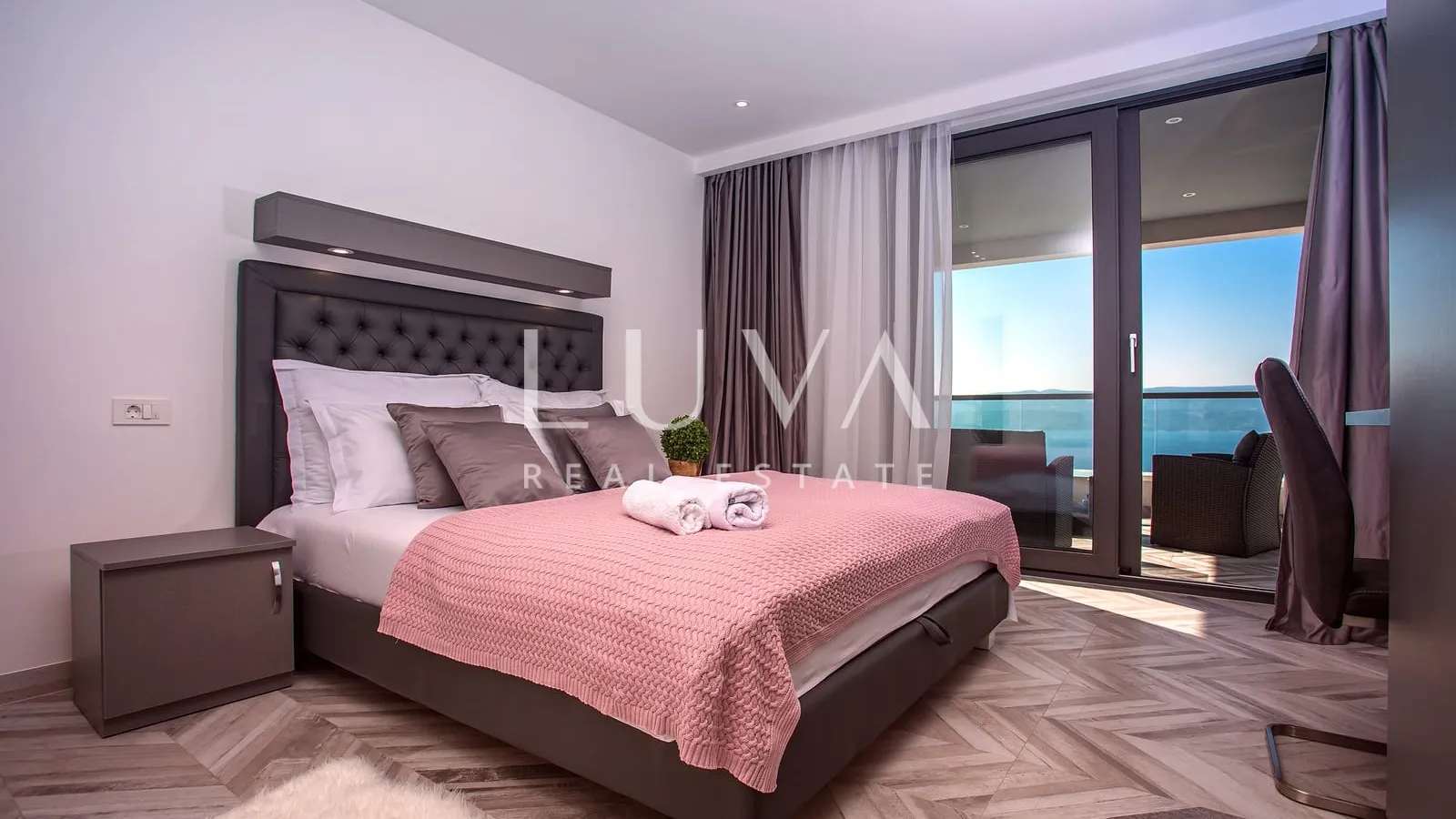 stanići, omiš, luksuzna vila s bazenom blizu mora na prodaju - slika 33