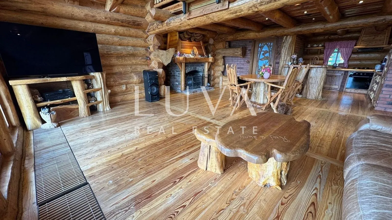 varaždinske toplice, martinkovec, jedinstvena drvena kuća - slika 3