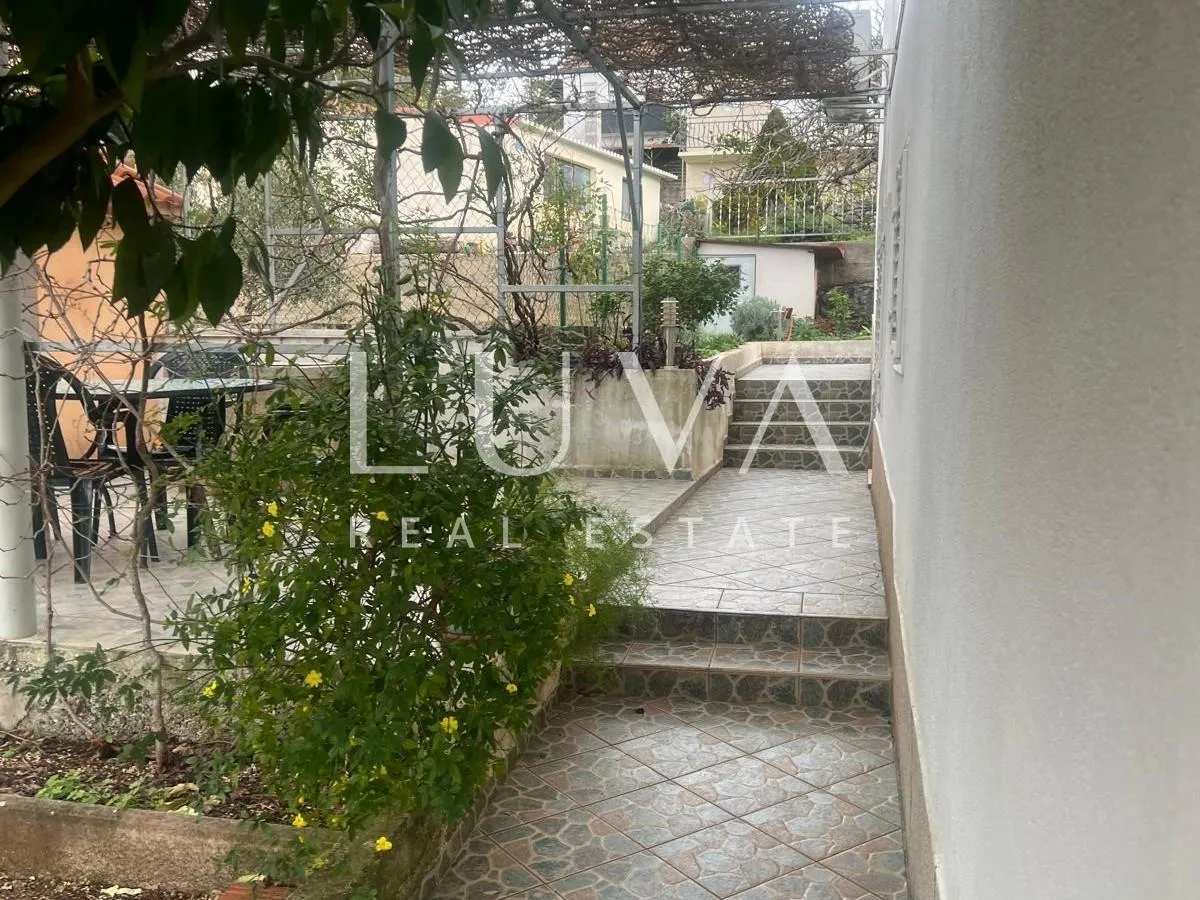 trogir, kuća 120 m2 blizu mora na prodaju - slika 5