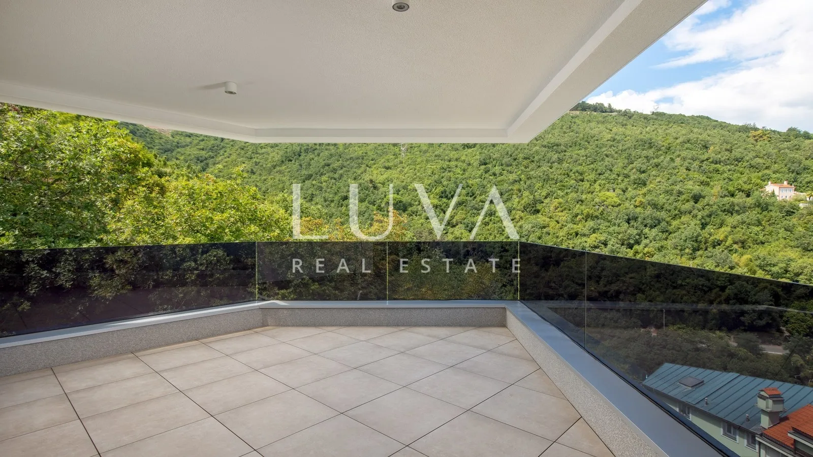 opatija, luksuzna novogradnja s pogledom na more, stan nkp 245,94 m2 - slika 11