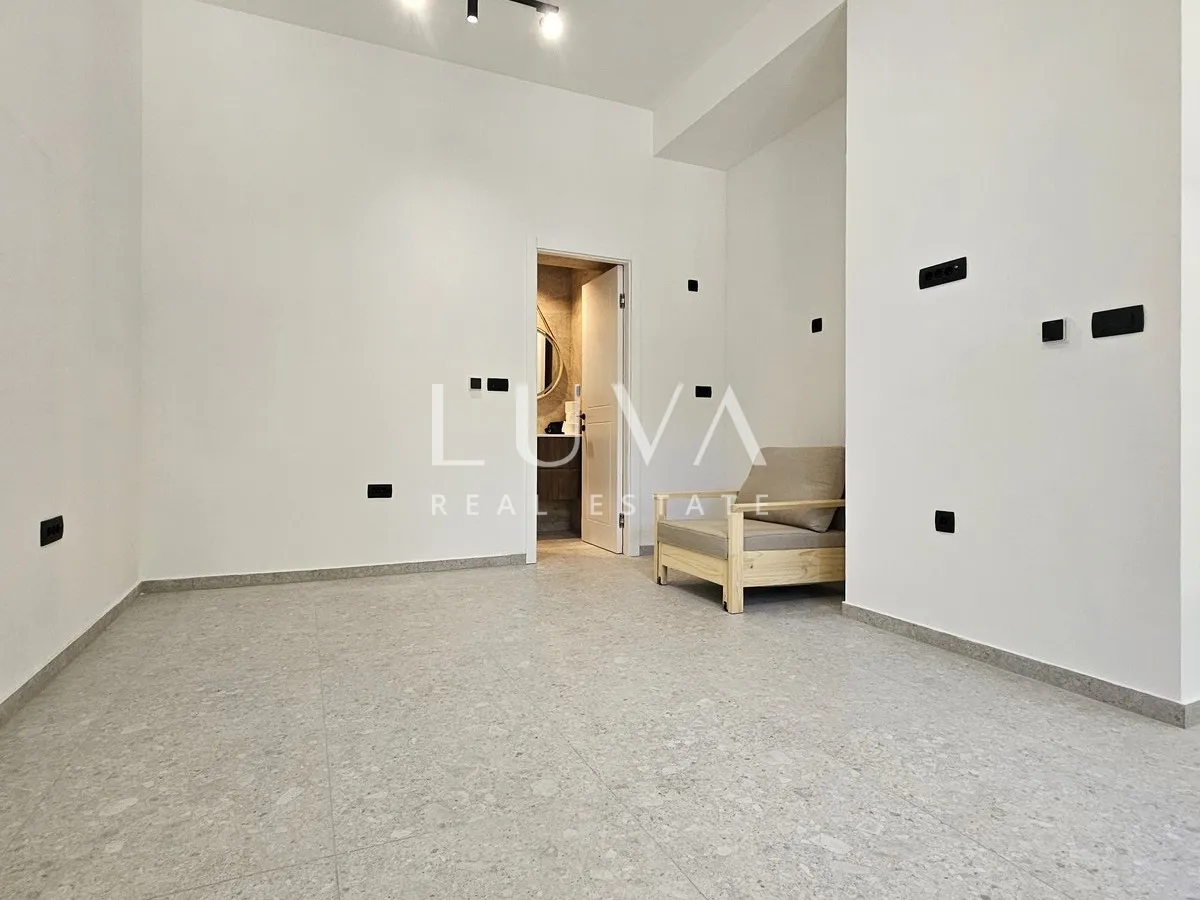 Zagreb, Branimirova, poslovni prostor 35m2, najam
