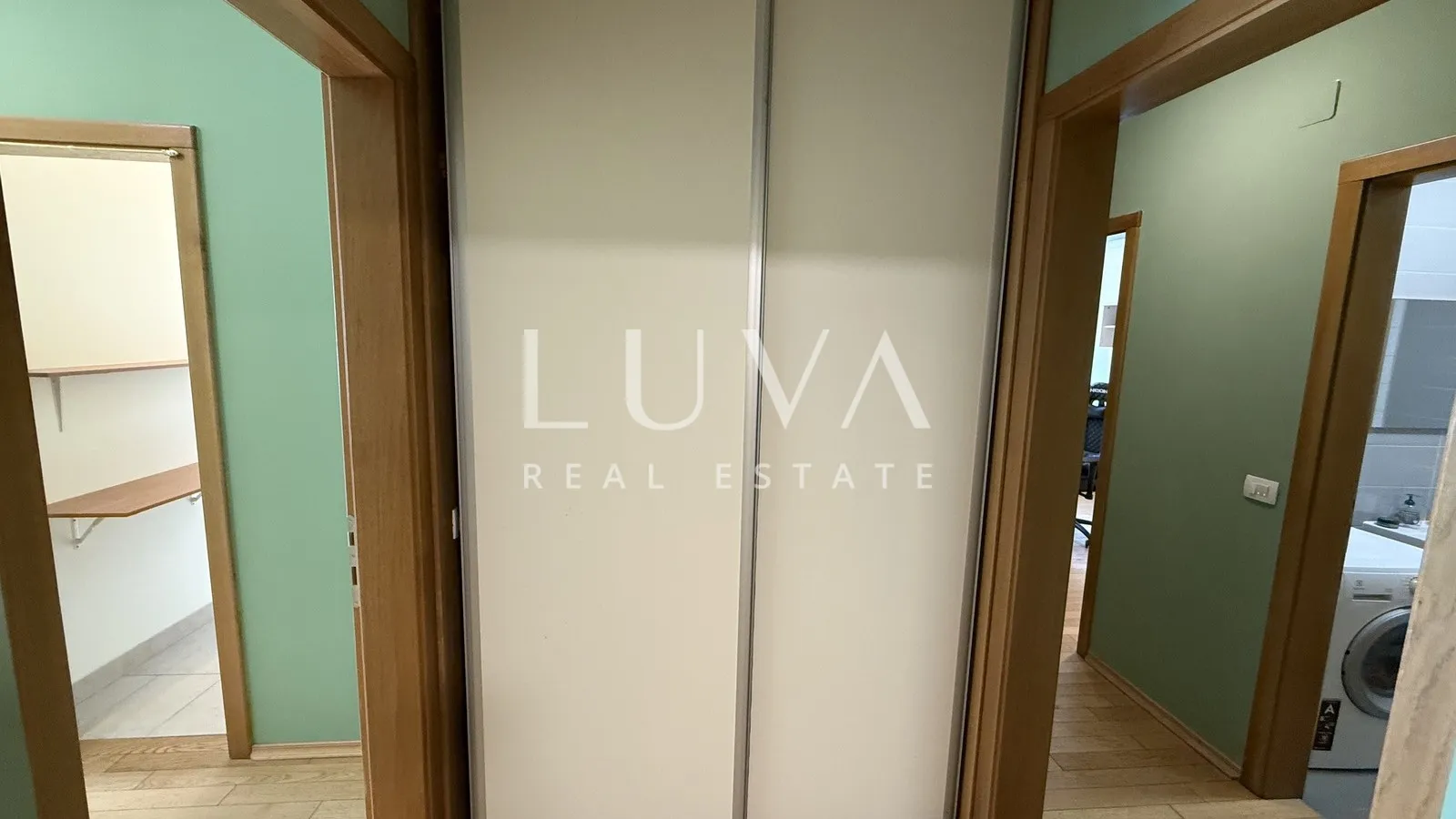 zagreb, petrova, prostrani 4s stan s 2 gpm, 120 m² - slika 11