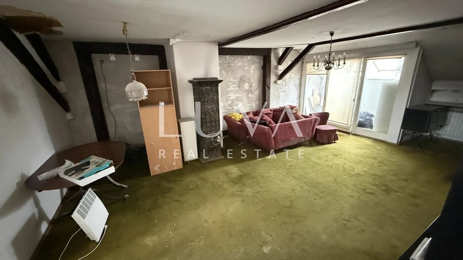 zagreb, britanski trg, stan za adaptaciju na 3.katu, 120 m2 - slika 3