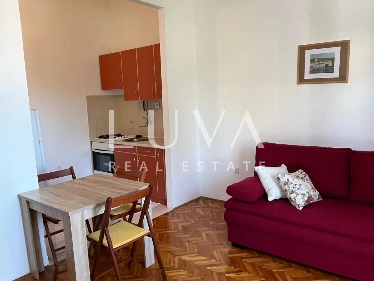 čiovo, apartmanska kuća 540m2 s pogledom na more, prodaja - slika 35