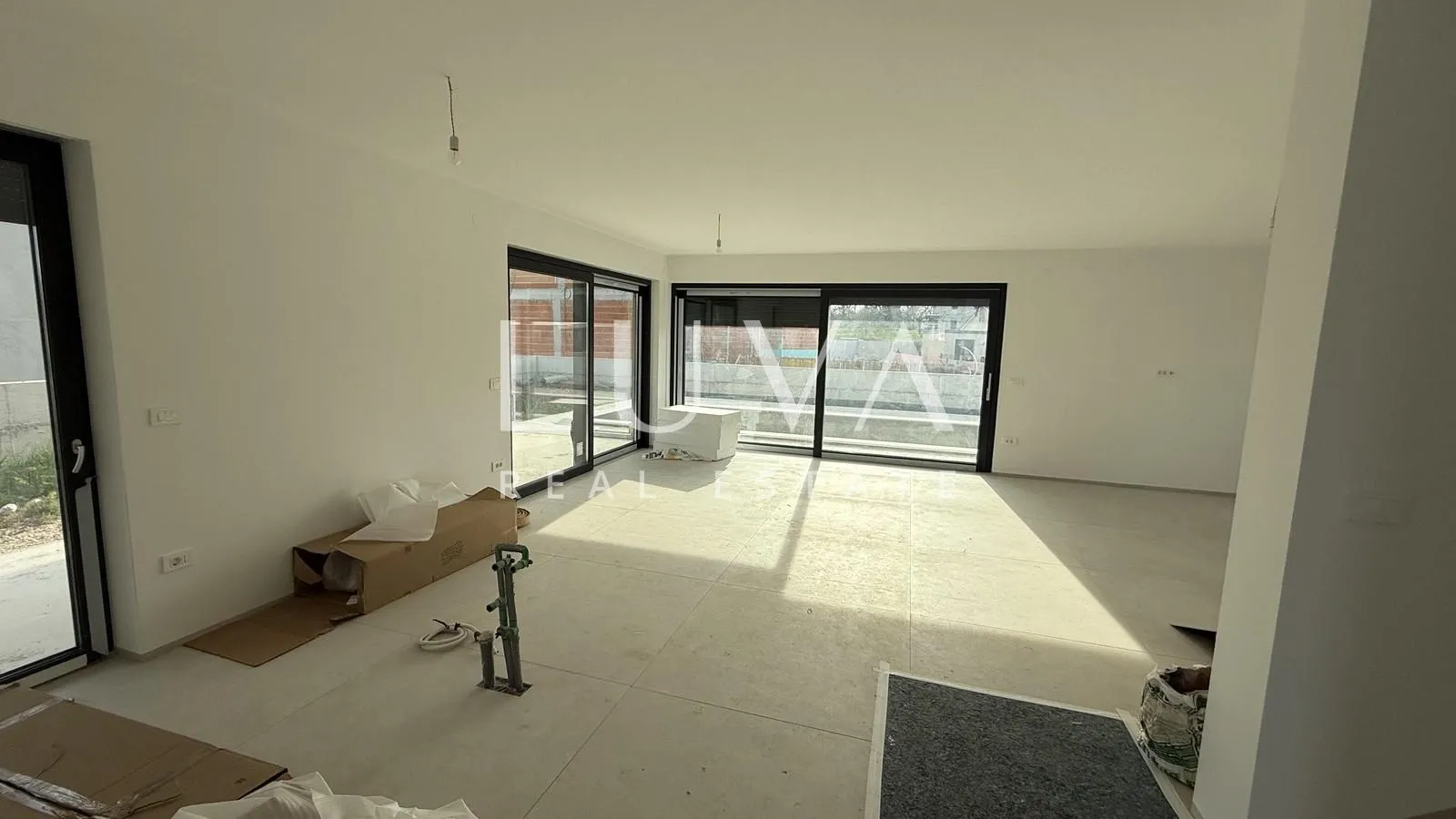 poreč, moderna samostojeća kuća s bazenom i pogledom na more, 233 m² - slika 5