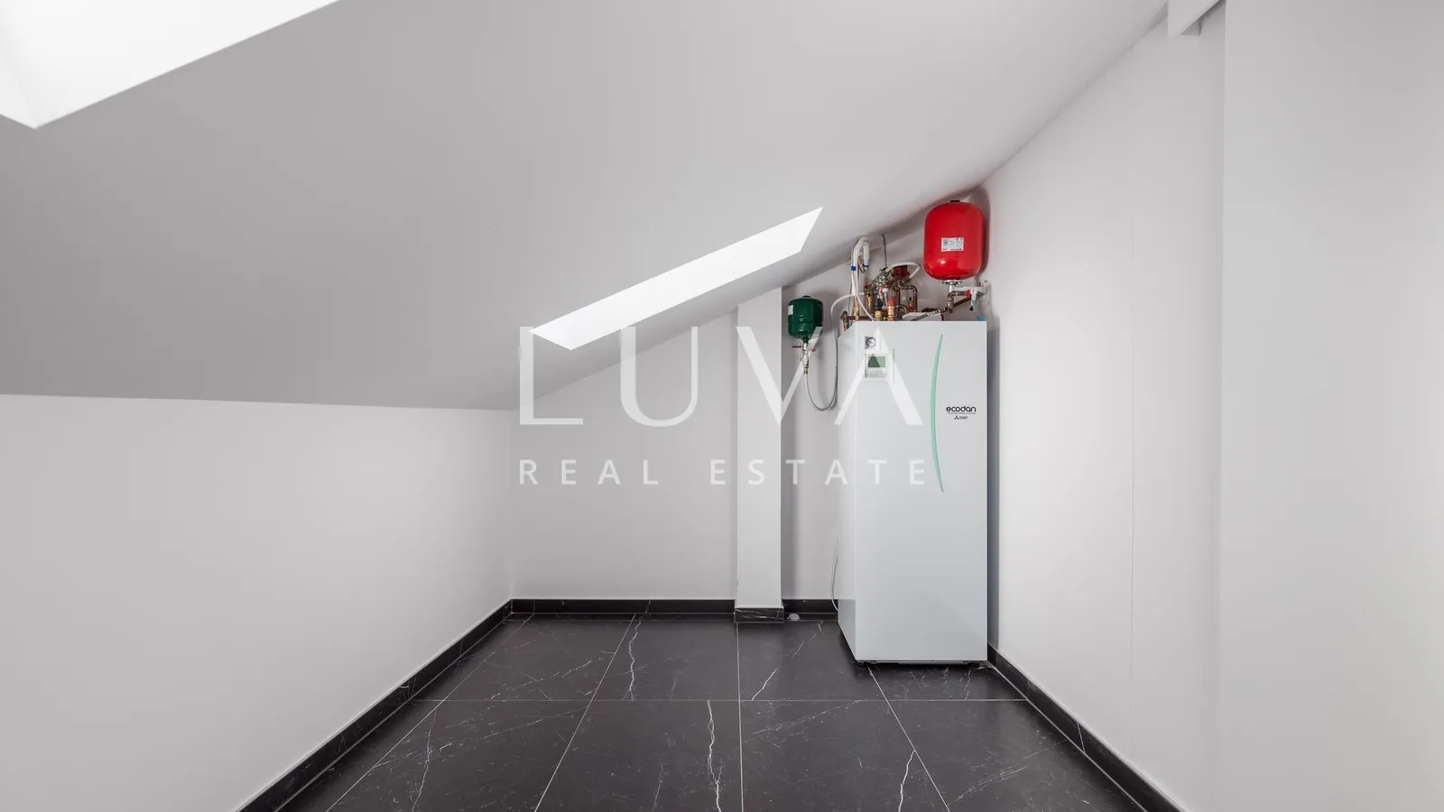 opatija, luksuzna novogradnja s pogledom na more, stan nkp 367,19 m2 - slika 27