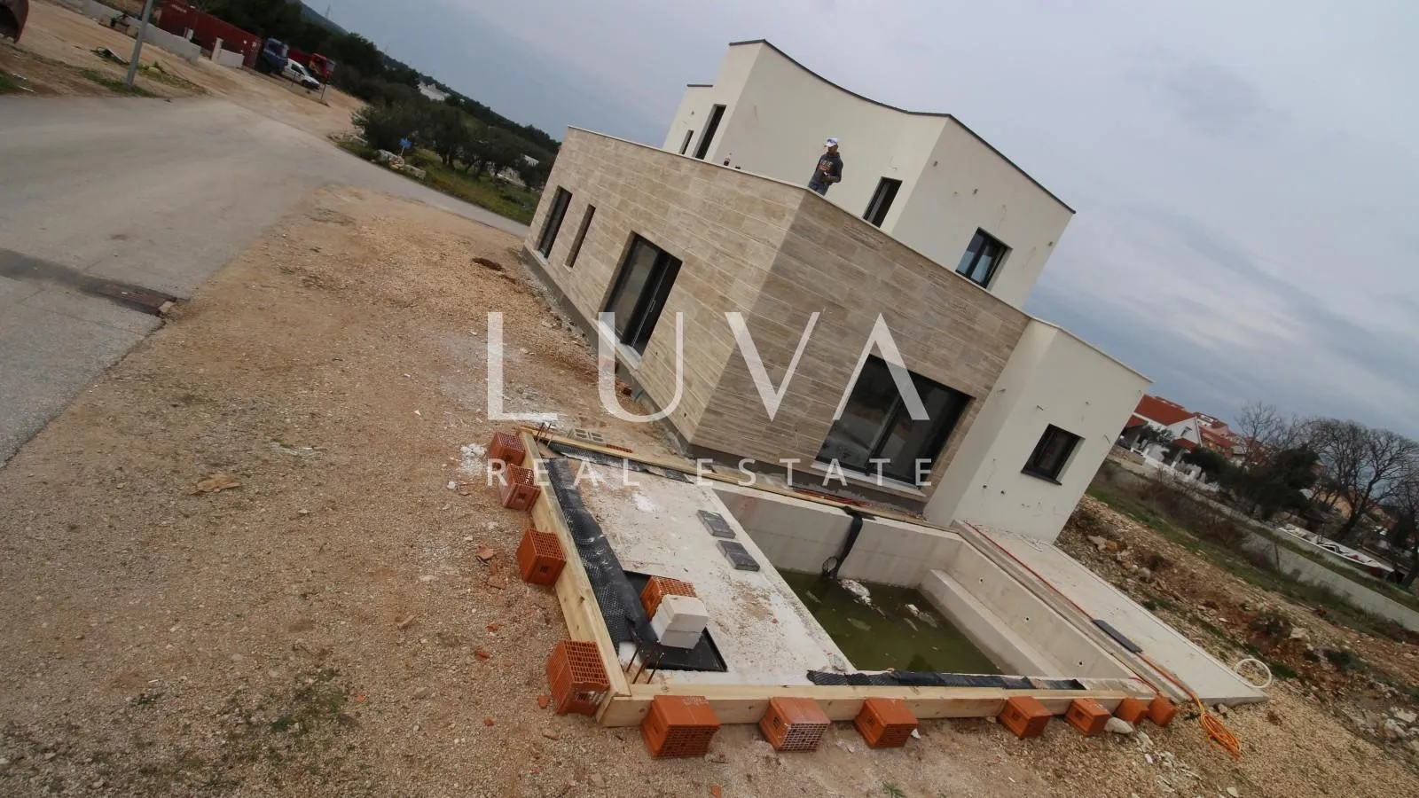 vodice, moderna kuća s bazenom, 176 m2 za prodaju - slika 7