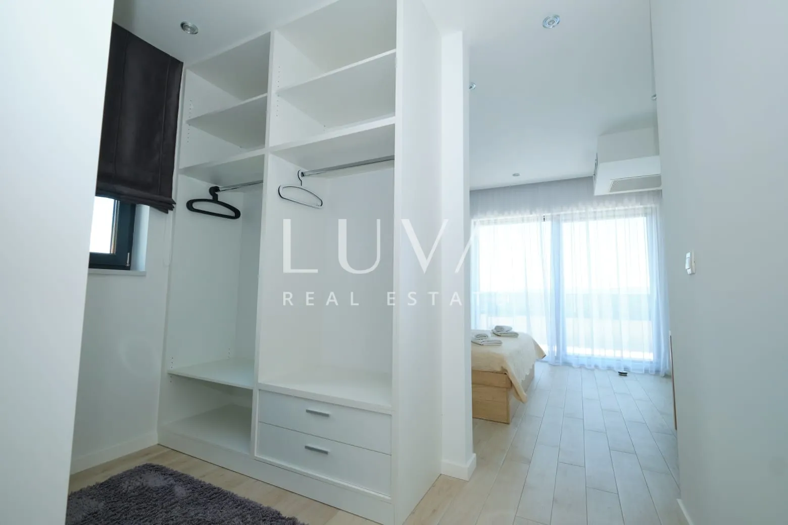 kaštel stari, vila 324 m² s bazenom i pogledom na more na prodaju - slika 25
