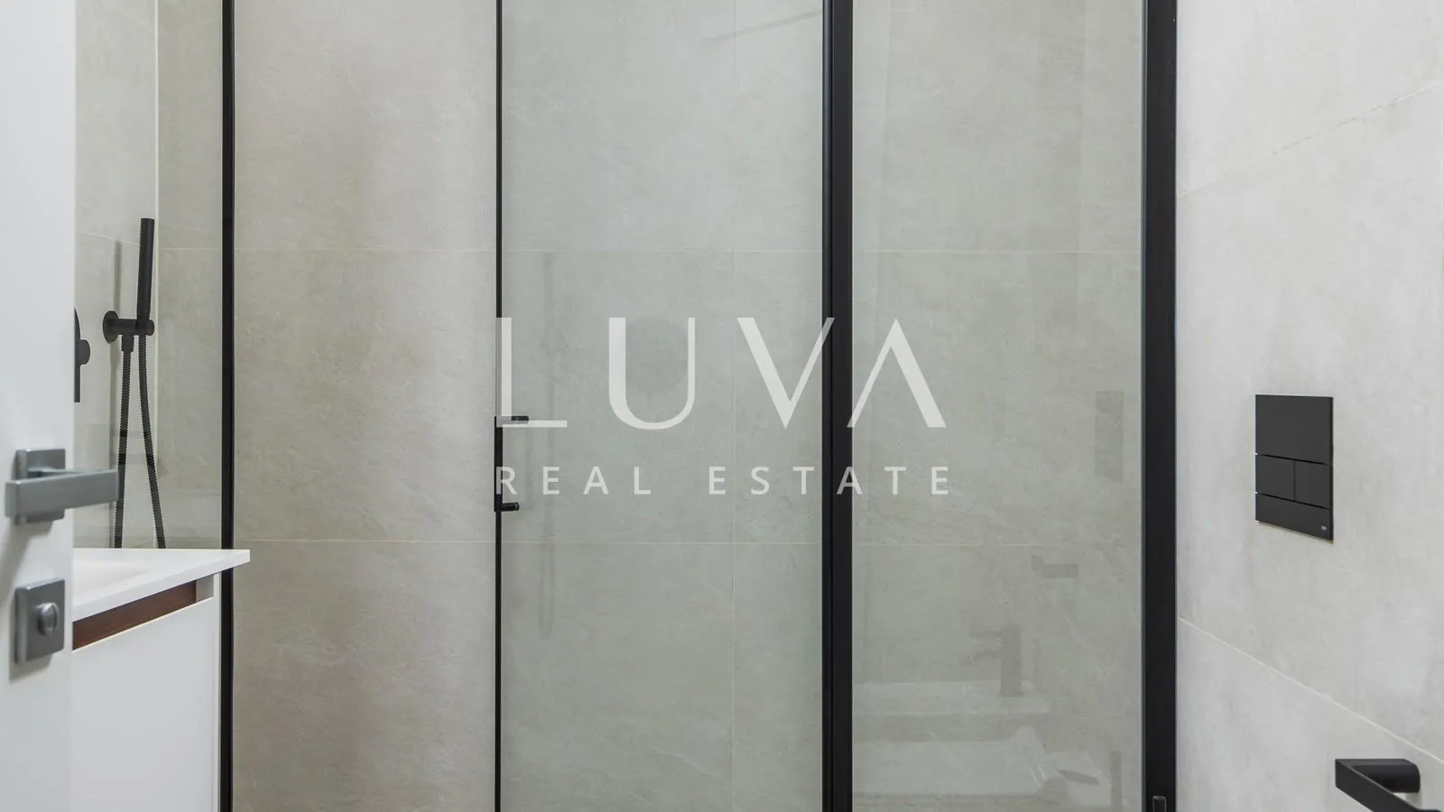 opatija, luksuzna novogradnja s vrtom, stan nkp 125,81 m2 - slika 24