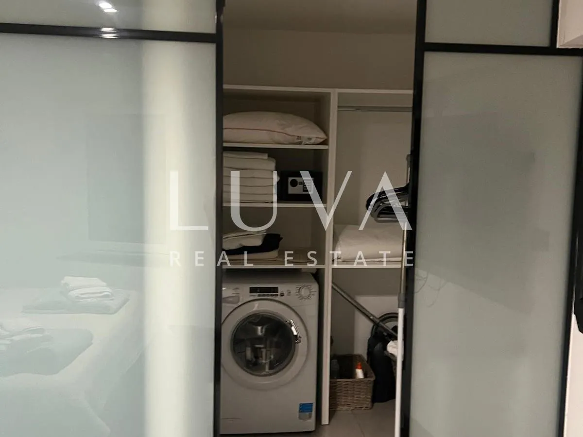 šibenik, ekskluzivan stan 90 m2 s galerijom u srcu grada - slika 37