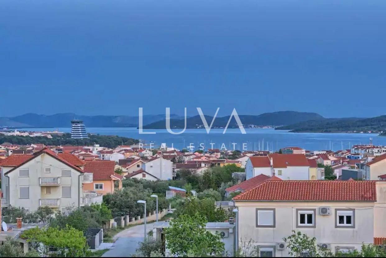 vodice, luksuzna vila s bazenom na prodaju - slika 23