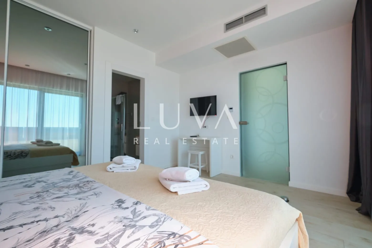 kaštel stari, vila 324 m² s bazenom i pogledom na more na prodaju - slika 21